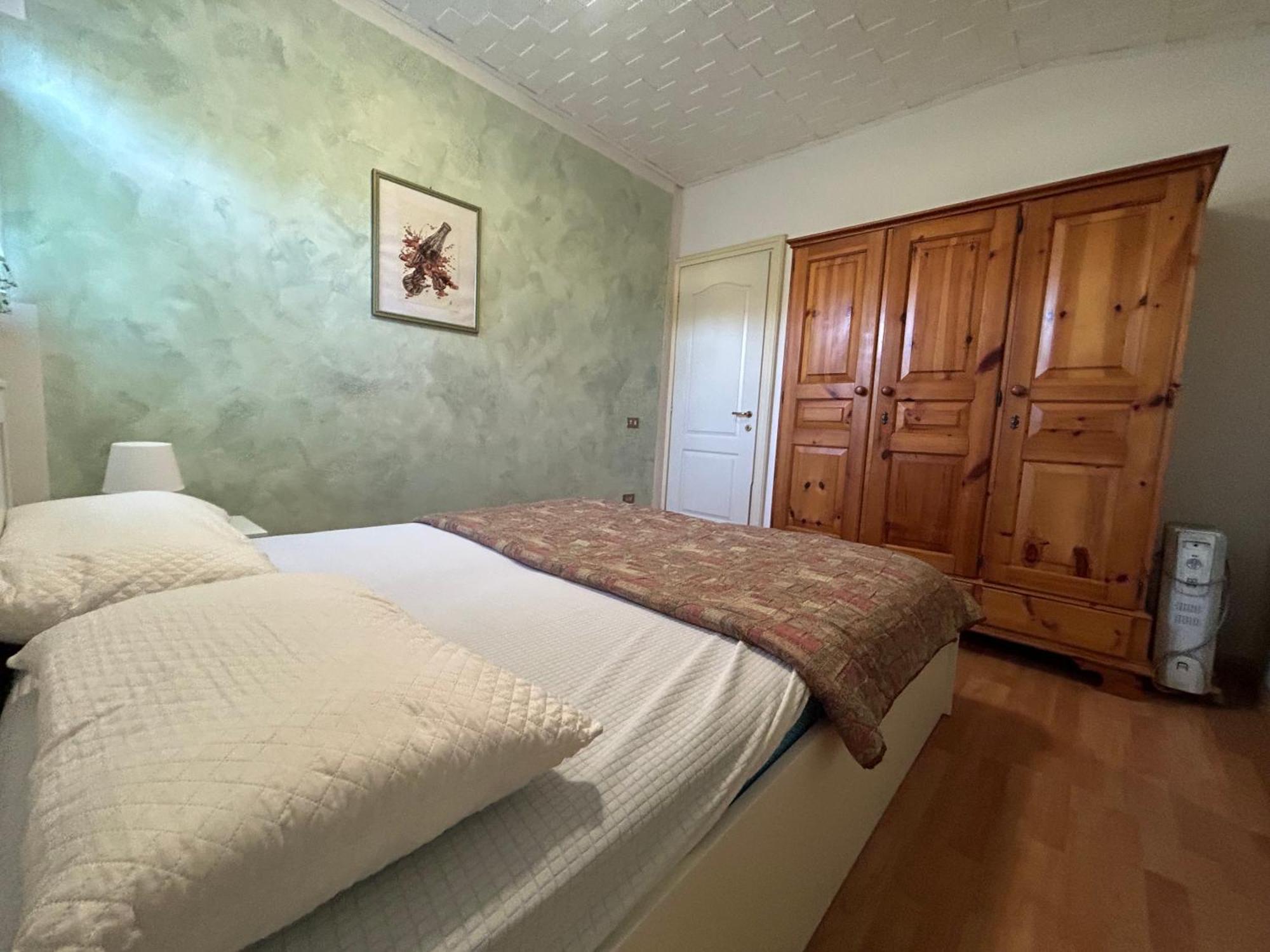 Camping Montorfano Екстериор снимка