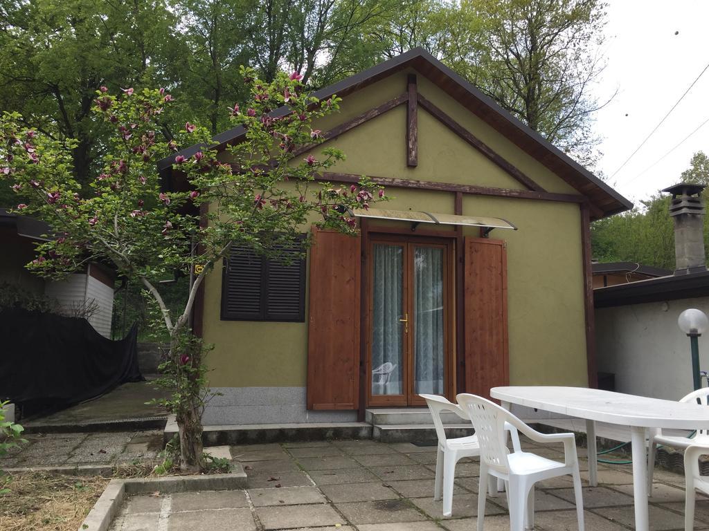 Camping Montorfano Екстериор снимка
