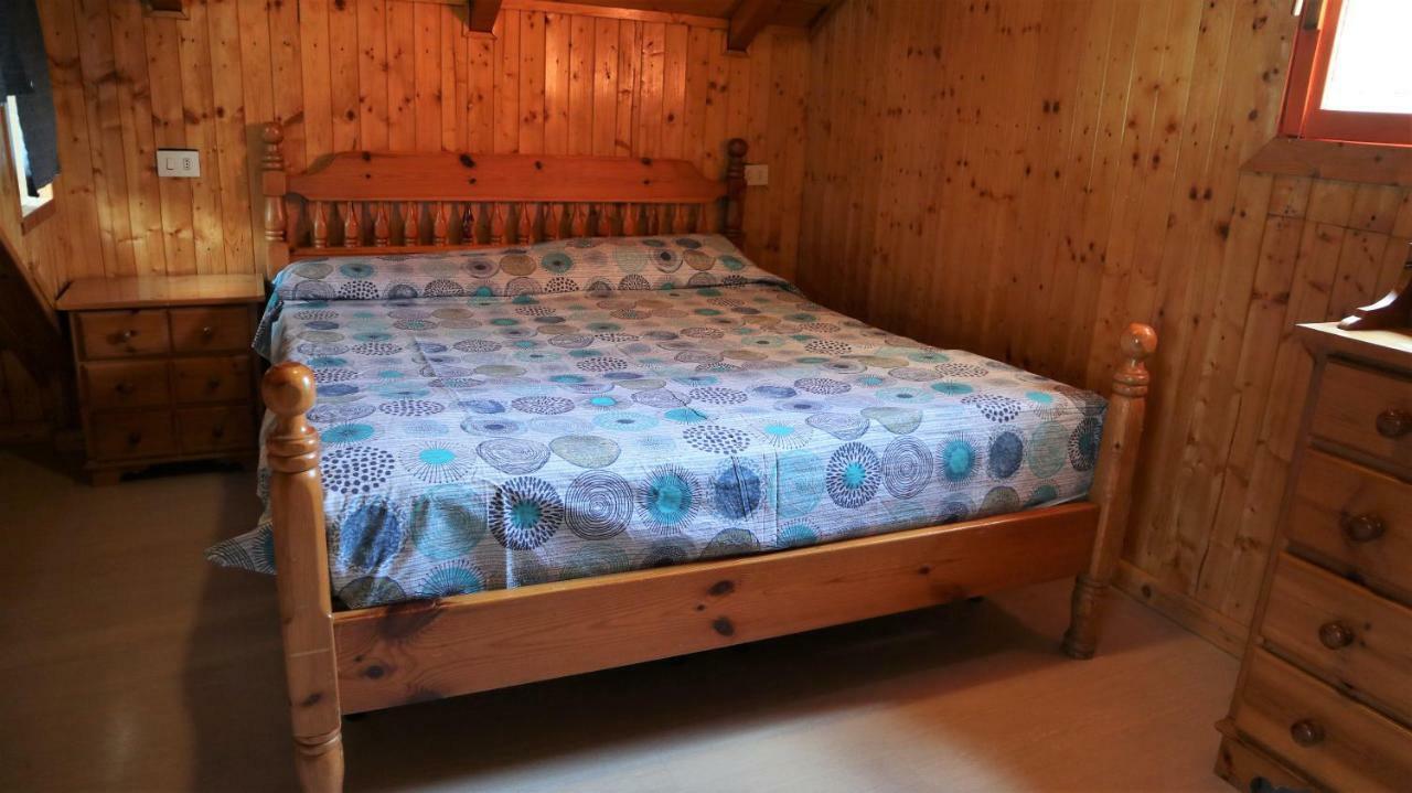 Camping Montorfano Екстериор снимка